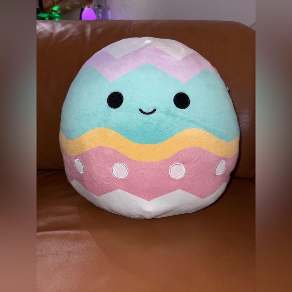 BNWOT 14 INCH EASTER EGG SQUISHMALLOW - EGBERT THE PASTEL EGG